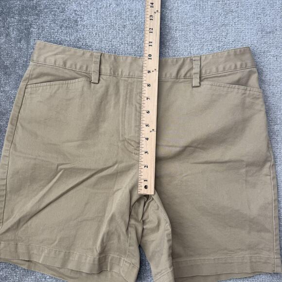 Lands' End Shorts Womens 10 Khaki Mid Rise Stretch Casual Chino Flat Front - Picture 5 of 7